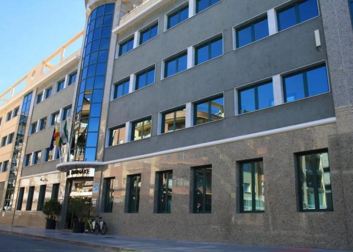 Hotel Mainake