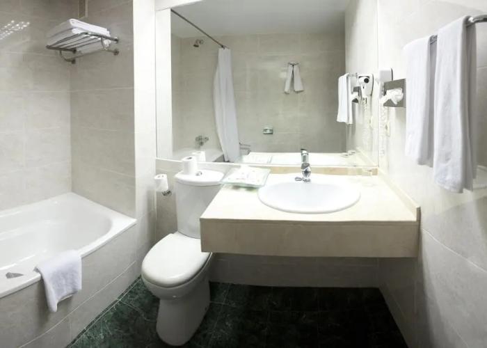 BQ Andalucia Beach Hotel