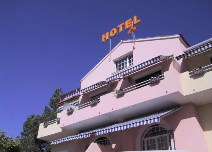 Logis Hotel l'Esterella