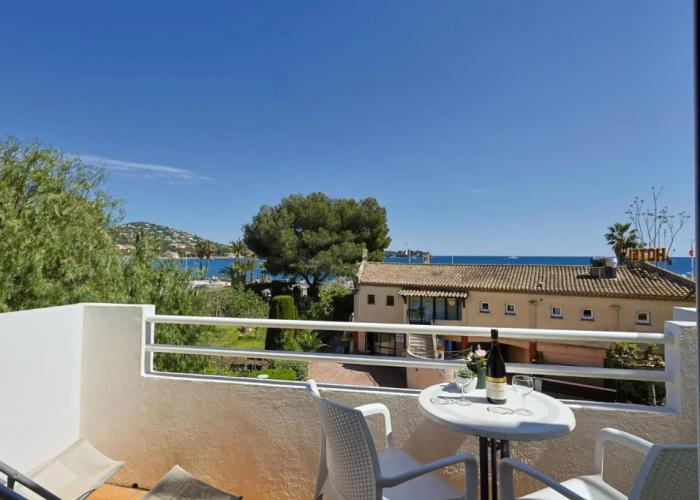Logis Hotel l'Esterella