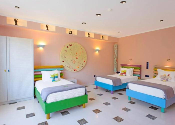 Agalia Luxury Suites