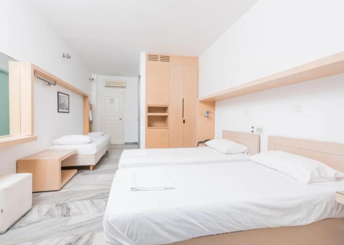 Far Out Hotel & Spa