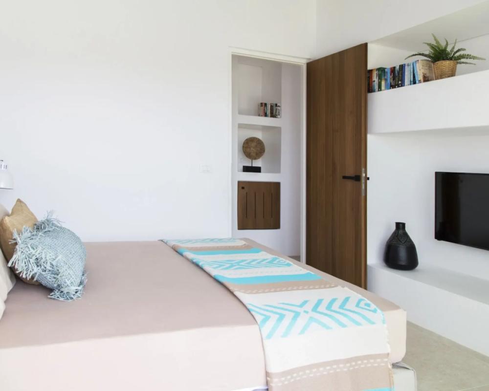 фото Hide out Suites