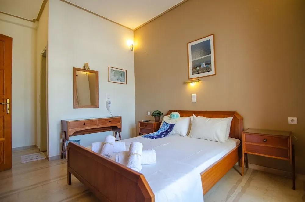 фото Almira Inn