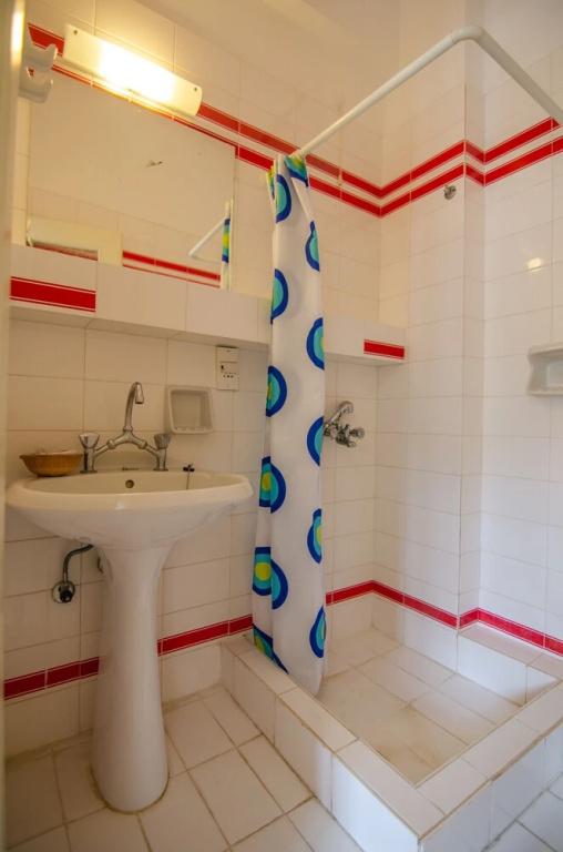 фото Almira Inn