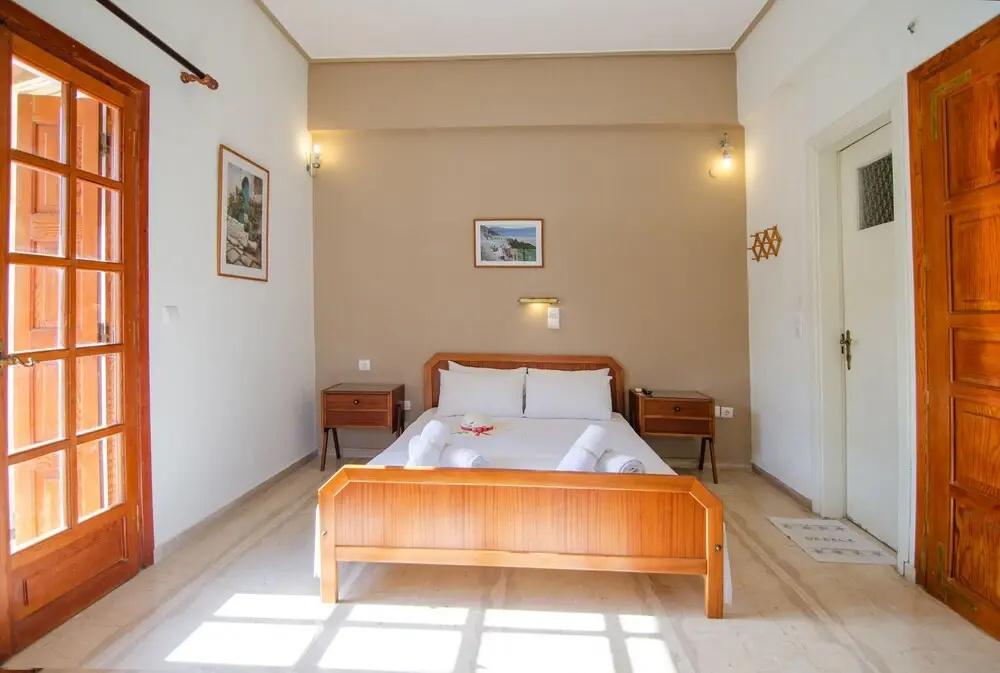 фото Almira Inn