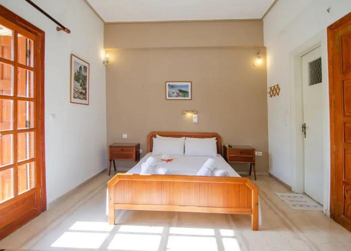 Almira Inn