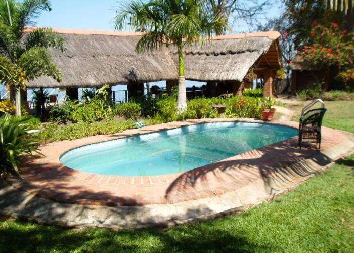 Nkhudzi Beach Lodge