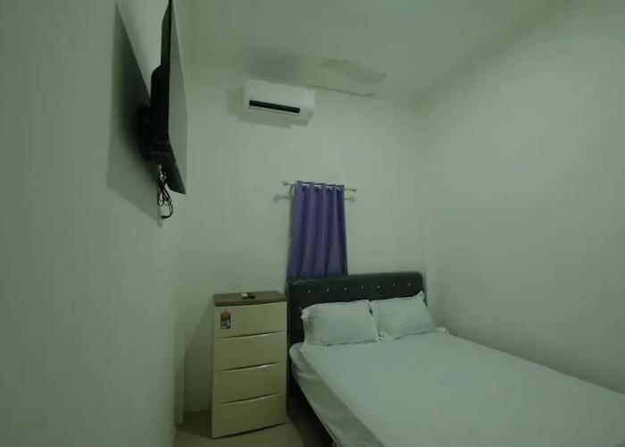 OYO 93306 Penginapan Permata Hijau Syariah Near Bukit Teletubbies