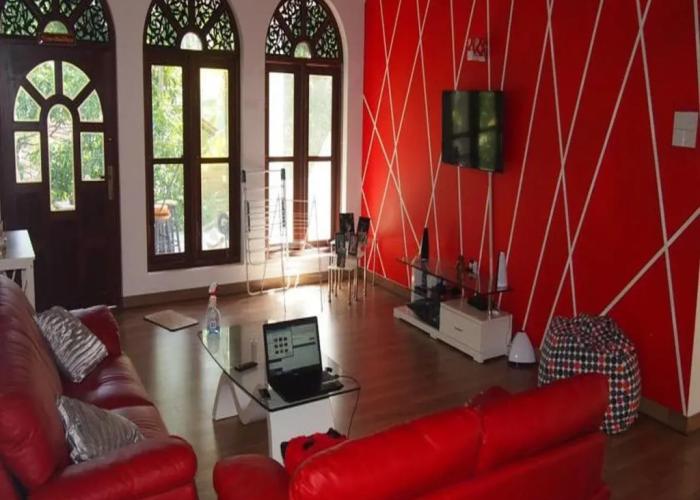 Manik Villa