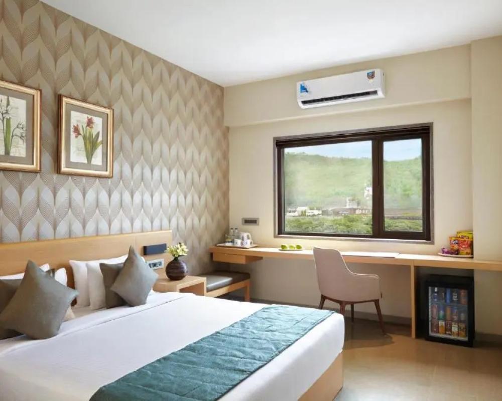 фото Click Hotel Junagadh