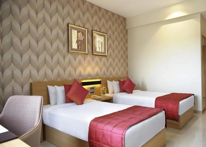 Click Hotel Junagadh