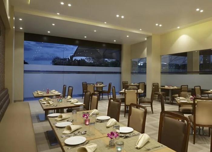 Click Hotel Junagadh