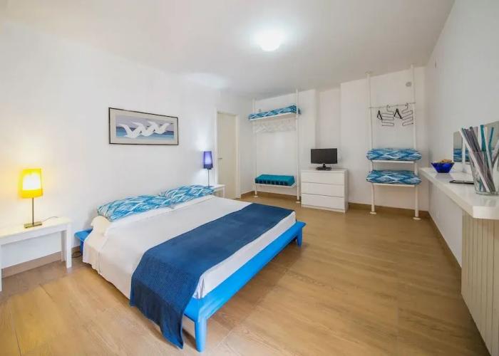 Gioia 13 Apartments & Rooms