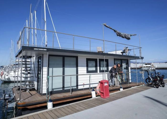 Almalo Floating House Case galleggianti
