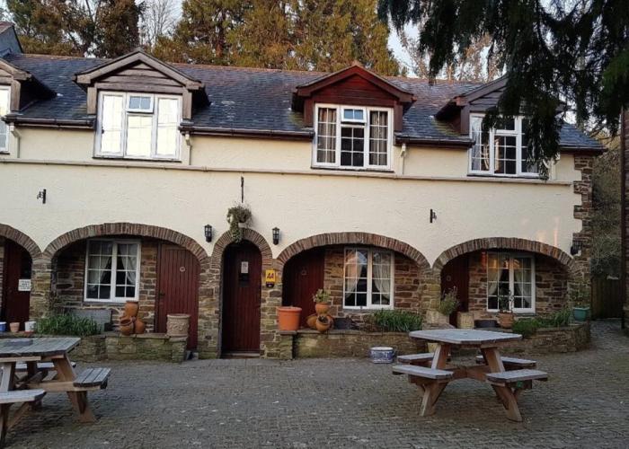 The Crooked Inn