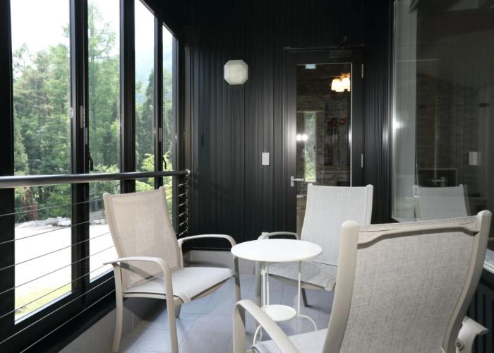 Powdersuites by The Hakuba Collection