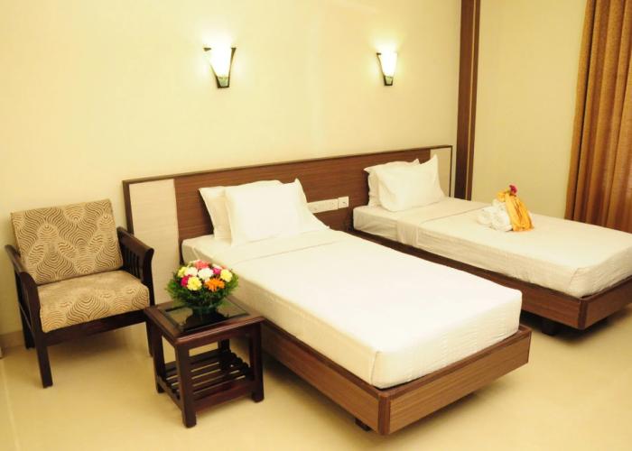 Hotel South Regency