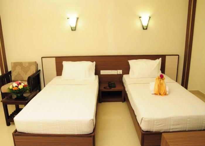Hotel South Regency