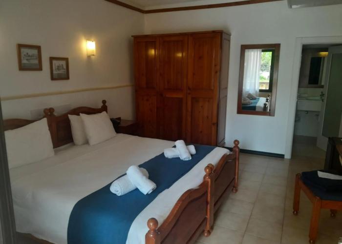 Cornucopia Hotel