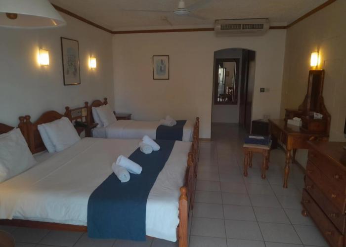 Cornucopia Hotel