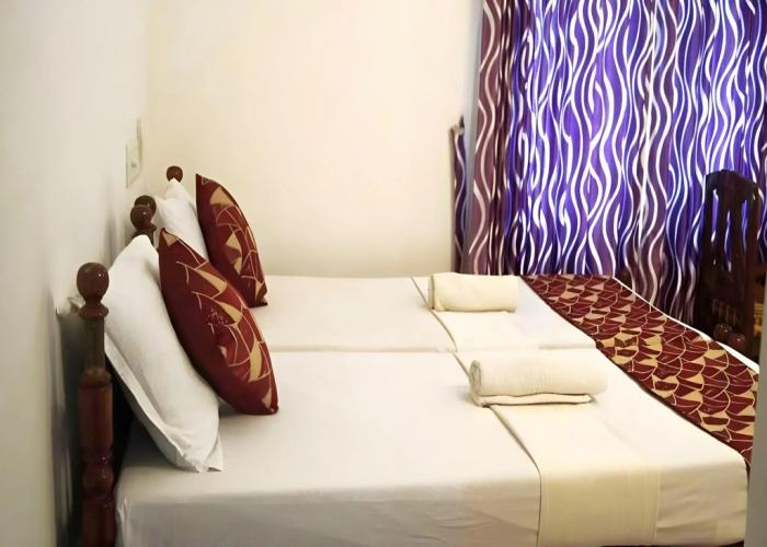 Hotel White Rose