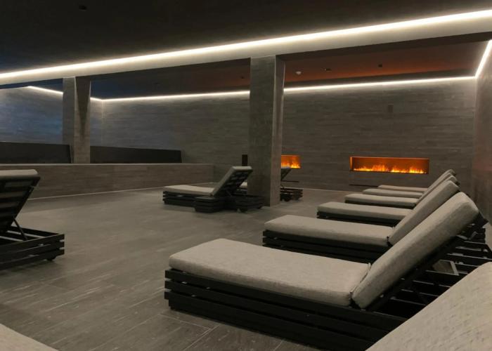 LOEV - VELA Hotel