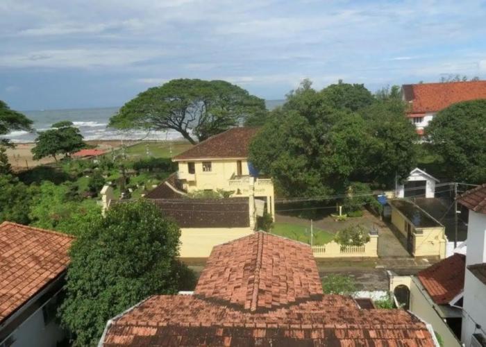 FortKochi Beach Inn