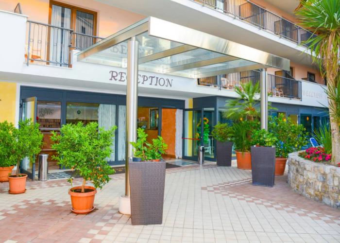 Hotel Garda Bellevue