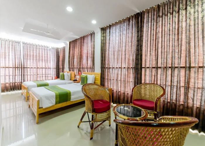 Hotel Tri-Star Regency