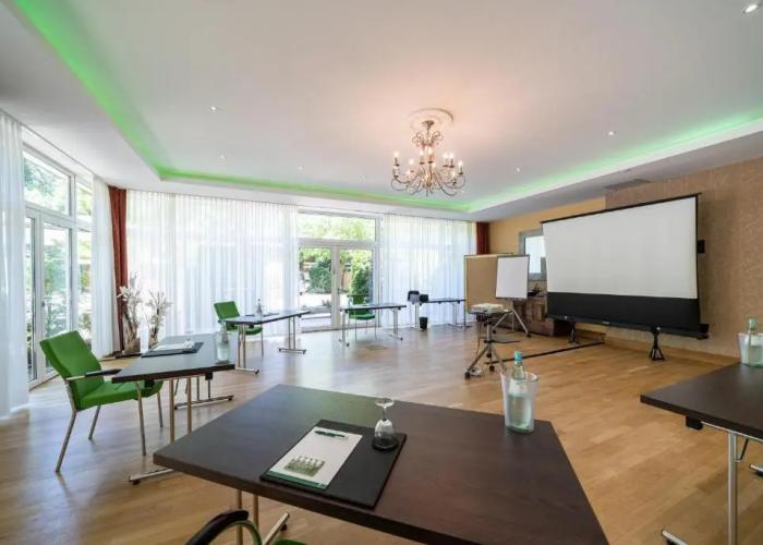 Waldhotel Tannenhäuschen