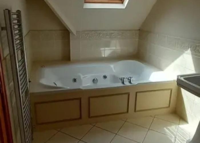 Ardsallagh Lodge