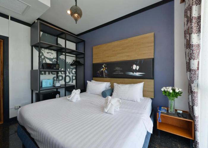 The River Scene Hotel