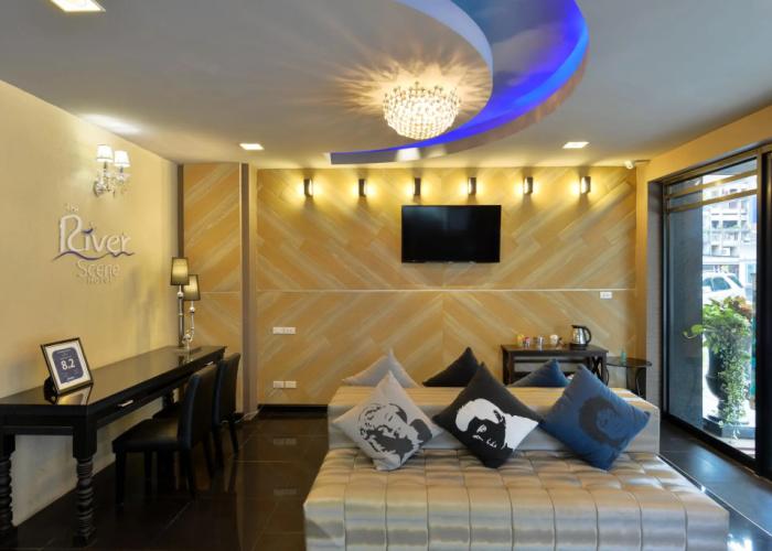 The River Scene Hotel
