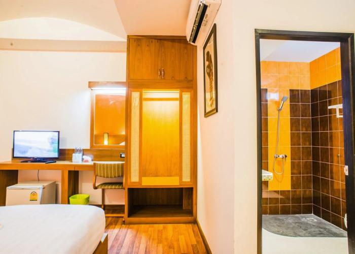 Jingjit Hotel