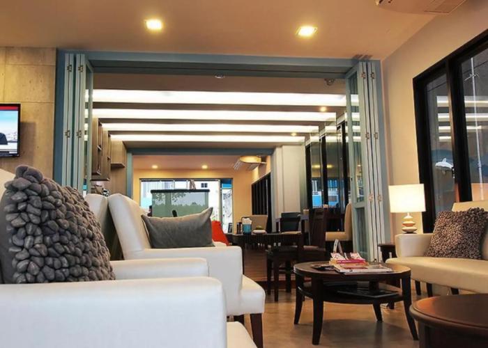 Apo Hotel