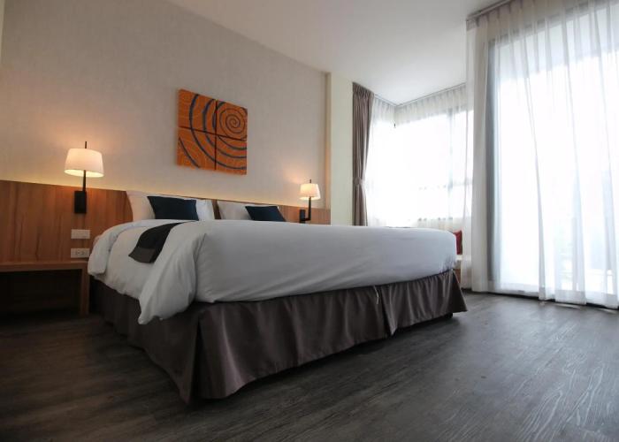 Apo Hotel