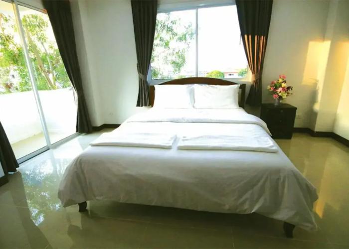 Baan Samrarn