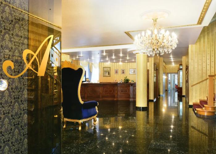 Hotel Alexandra