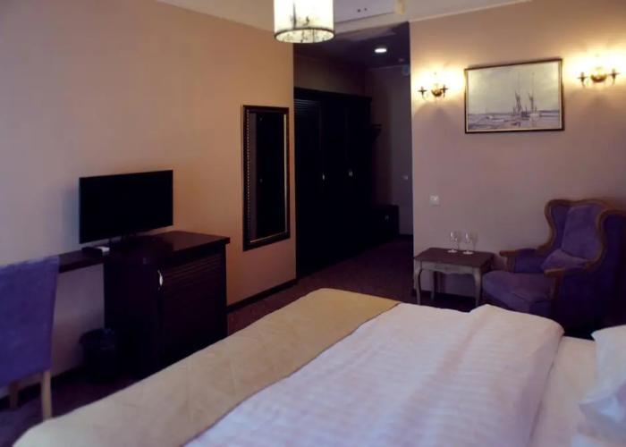 Gayd Park Hotel