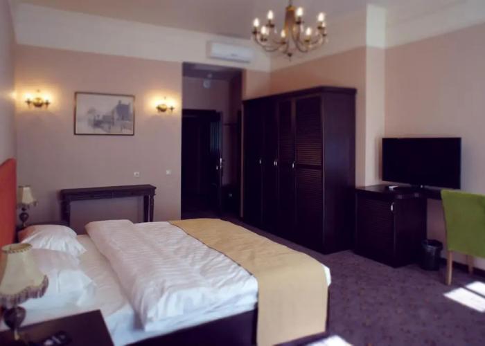 Gayd Park Hotel