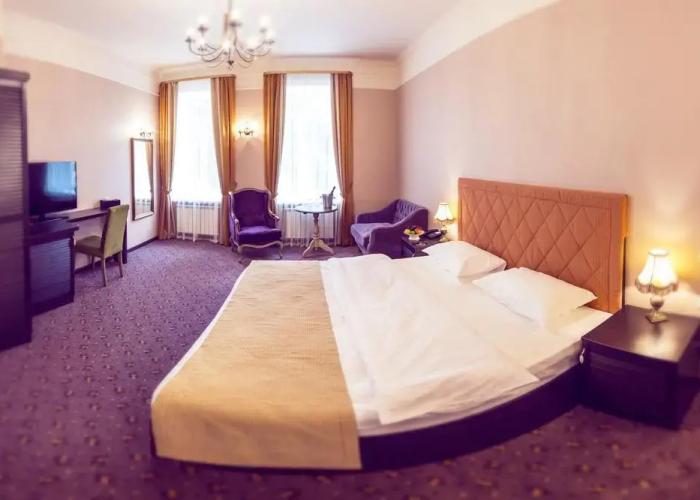 Gayd Park Hotel