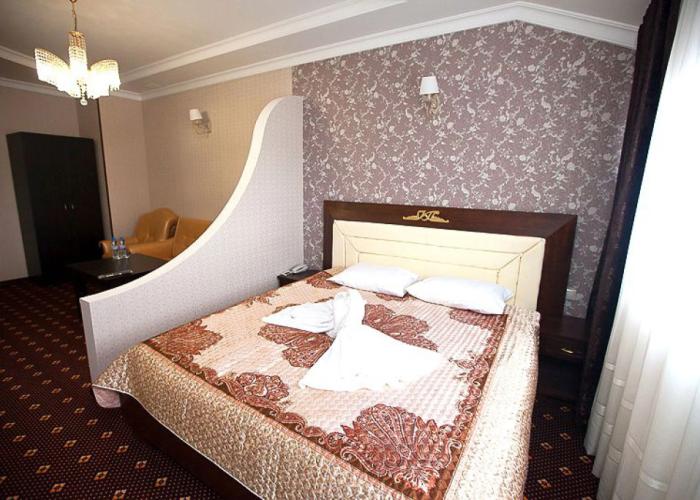 Kristall Palas Hotel