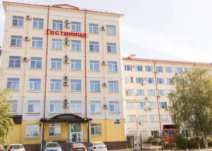 Oktyabr'skaya Hotel