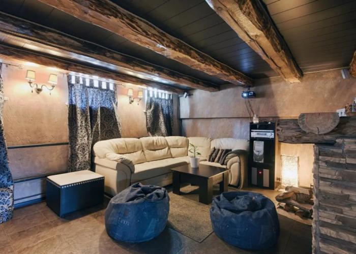 Onegin Holiday House