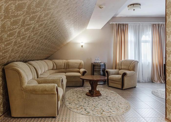 Kremlyovsky Hotel