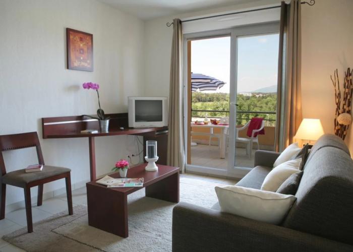Nemea Appart Hotel Green Side Biot Sophia Antipolis