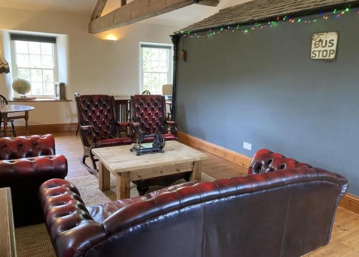 Riverside B & B