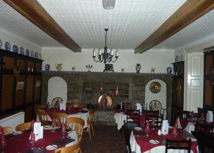 Middle House