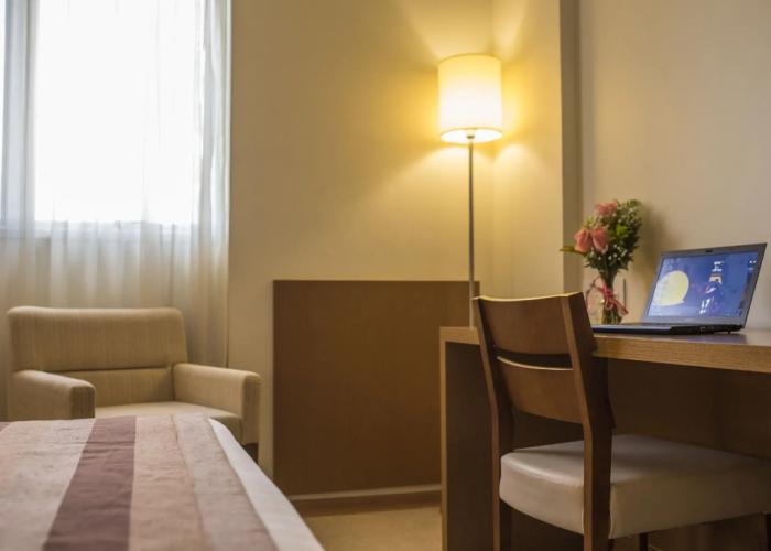 Astron Hotel Bauru by Nobile